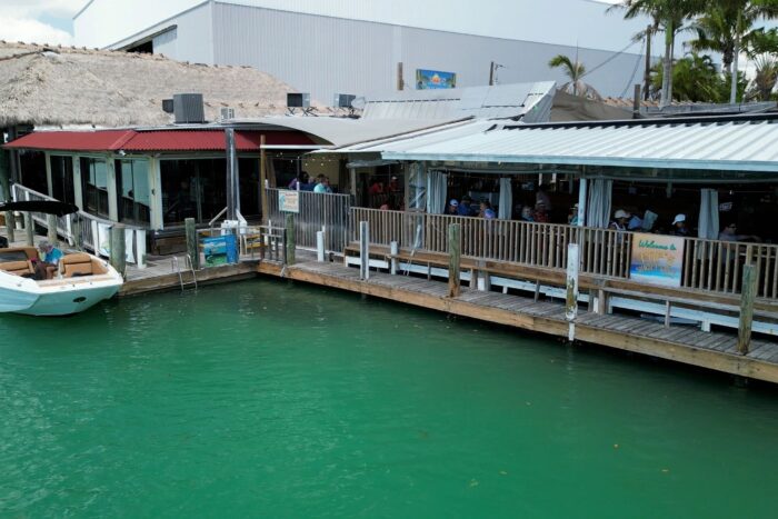 Lunch & Tiki Bar Tours