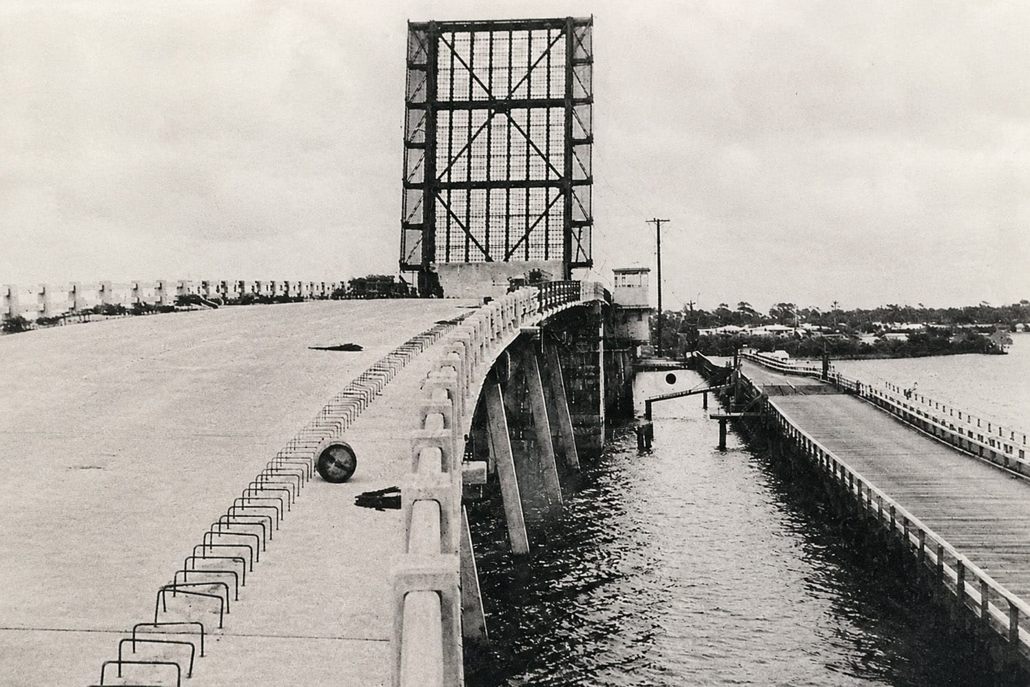 Construction of the Tom Adams Bridge beside the original 1927 Chadwick Bridge over Lemon Bay, 1964